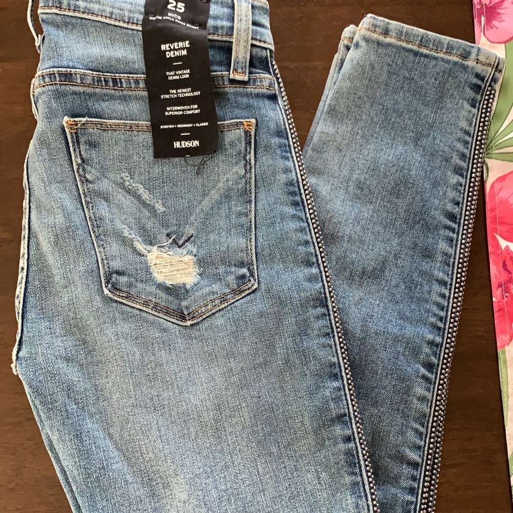 Hudsons Nico - NWOT